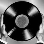 LA MUSICA YA NO ES LO QUE ERA LA MUSICA YA NO ES LO QUE ERA